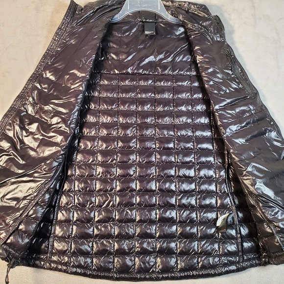 The North Face Puffer Vest Womens L Black Thermoball Quilted Eco Packable Hiking - Picture 3 of 12
